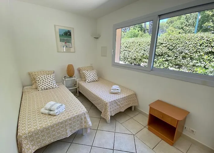 Dom wakacyjny Raphael Valescure Piscine Clim Wifi Golf